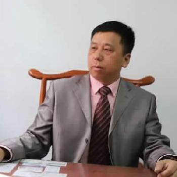 程明华